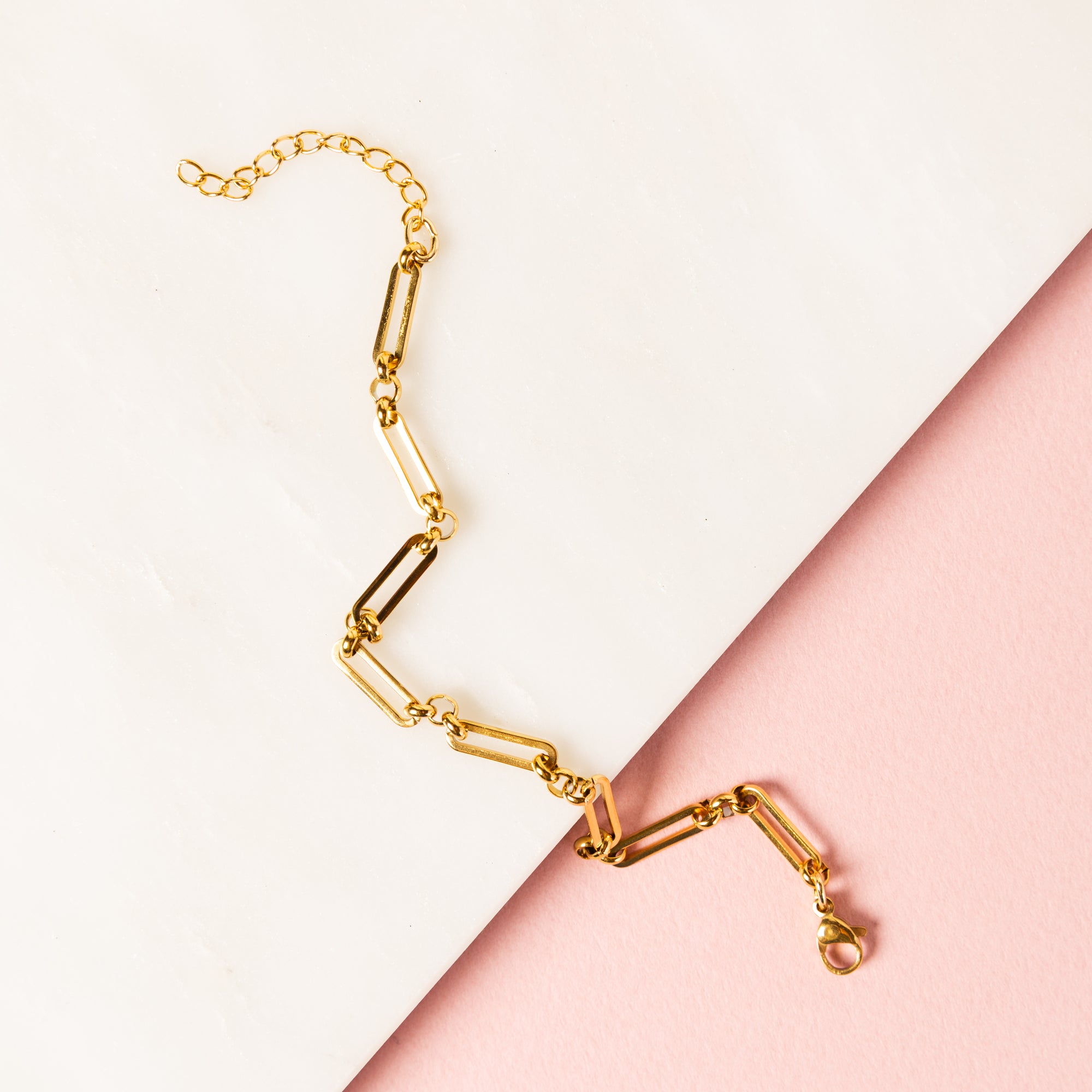 Waterproof "Imperméable” Gold Elongated Retangular Chain Bracelet