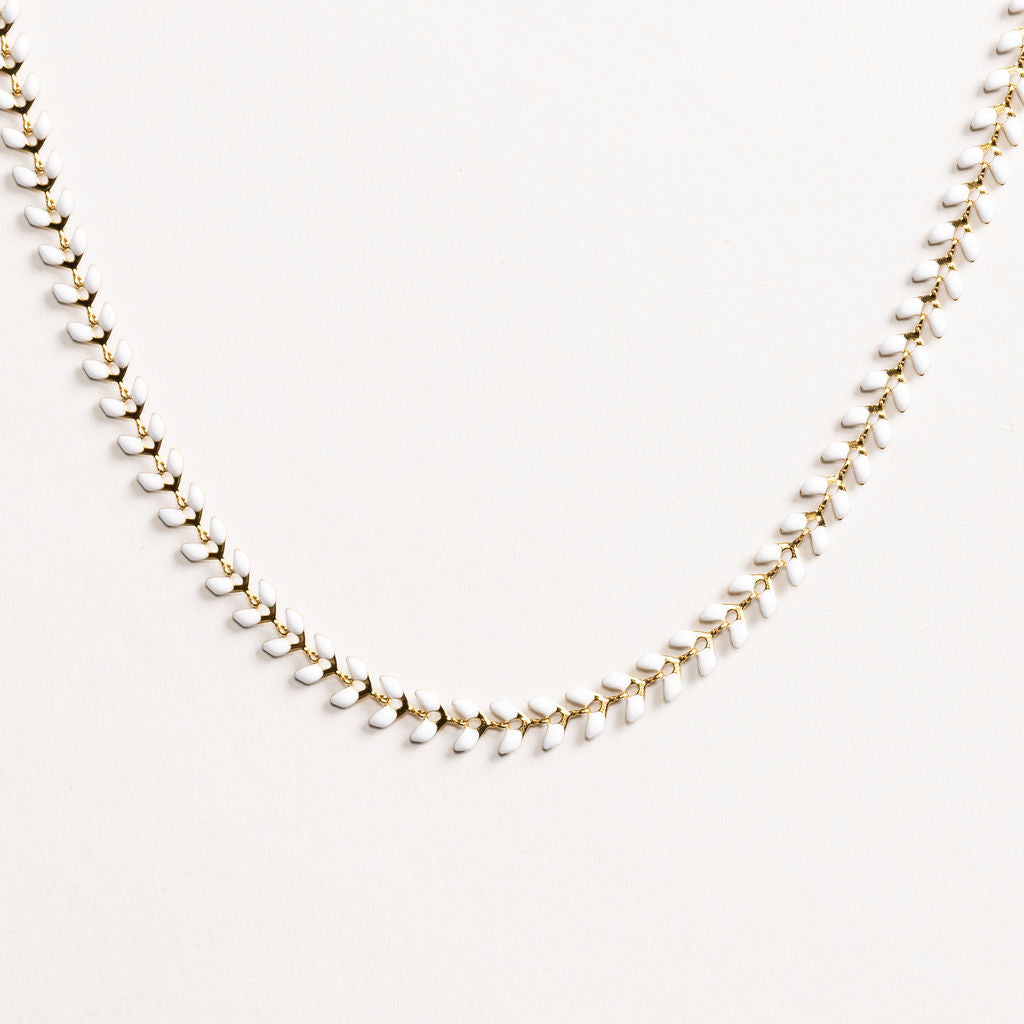 Waterproof "Imperméable" Elara White Enamel Chevron Necklace