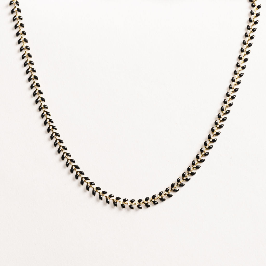 Waterproof "Imperméable" Elara Black Enamel Chevron Necklace
