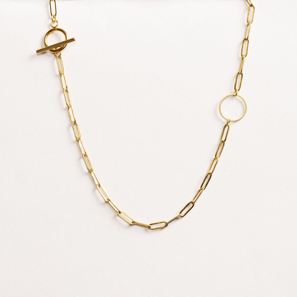 Waterproof "Imperméable" Aura Circle Paperclip Gold Necklace