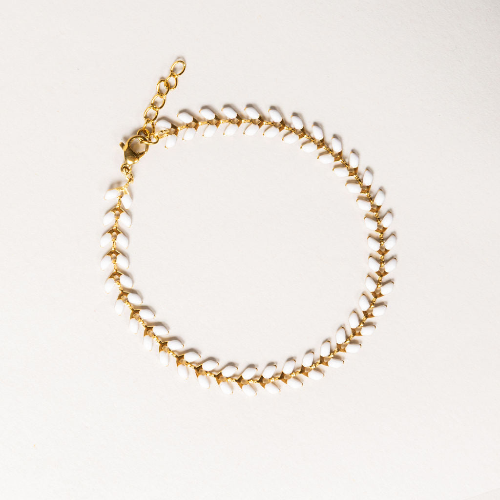 Waterproof "Imperméable” Elara White Chevron Bracelet