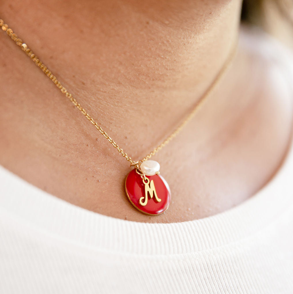 "Le Délice" Waterproof "Imperméable” Personalized Enamel and Pearl Script Necklace - Red