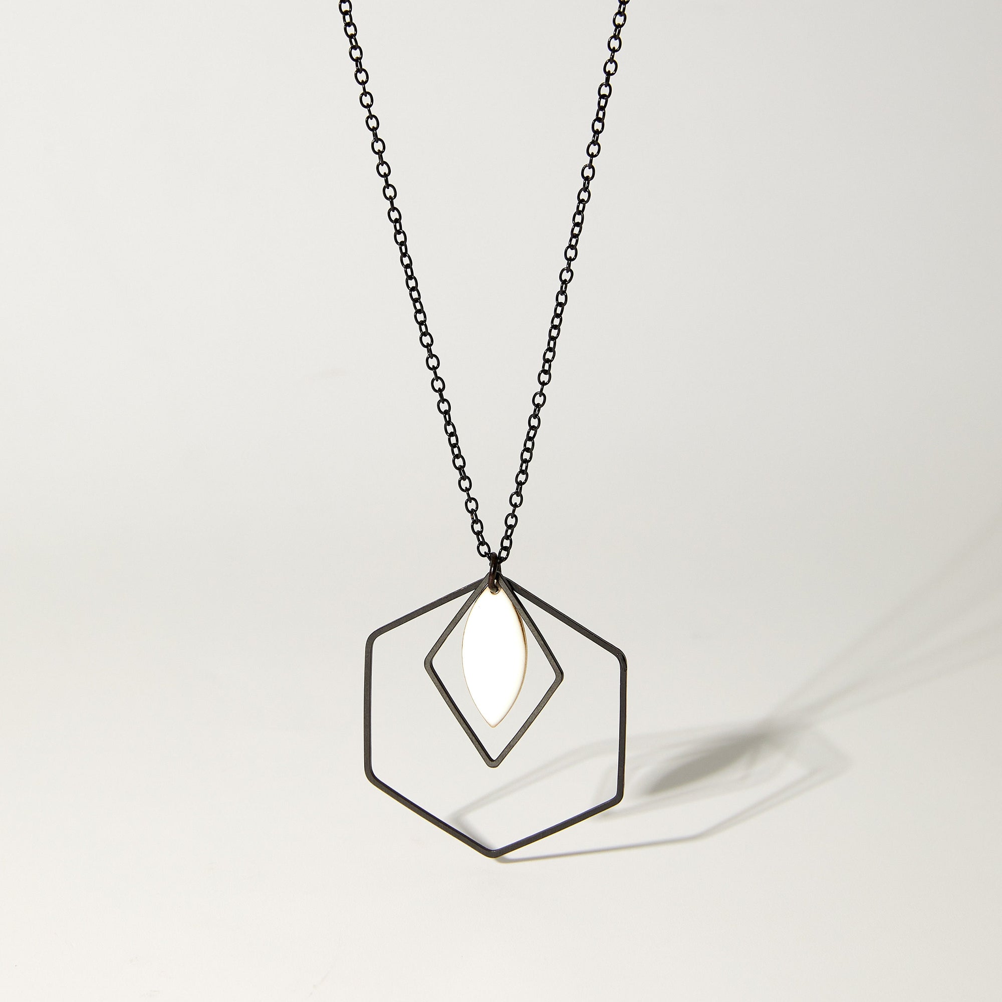"La Luciole" Geometric Pendant Necklace