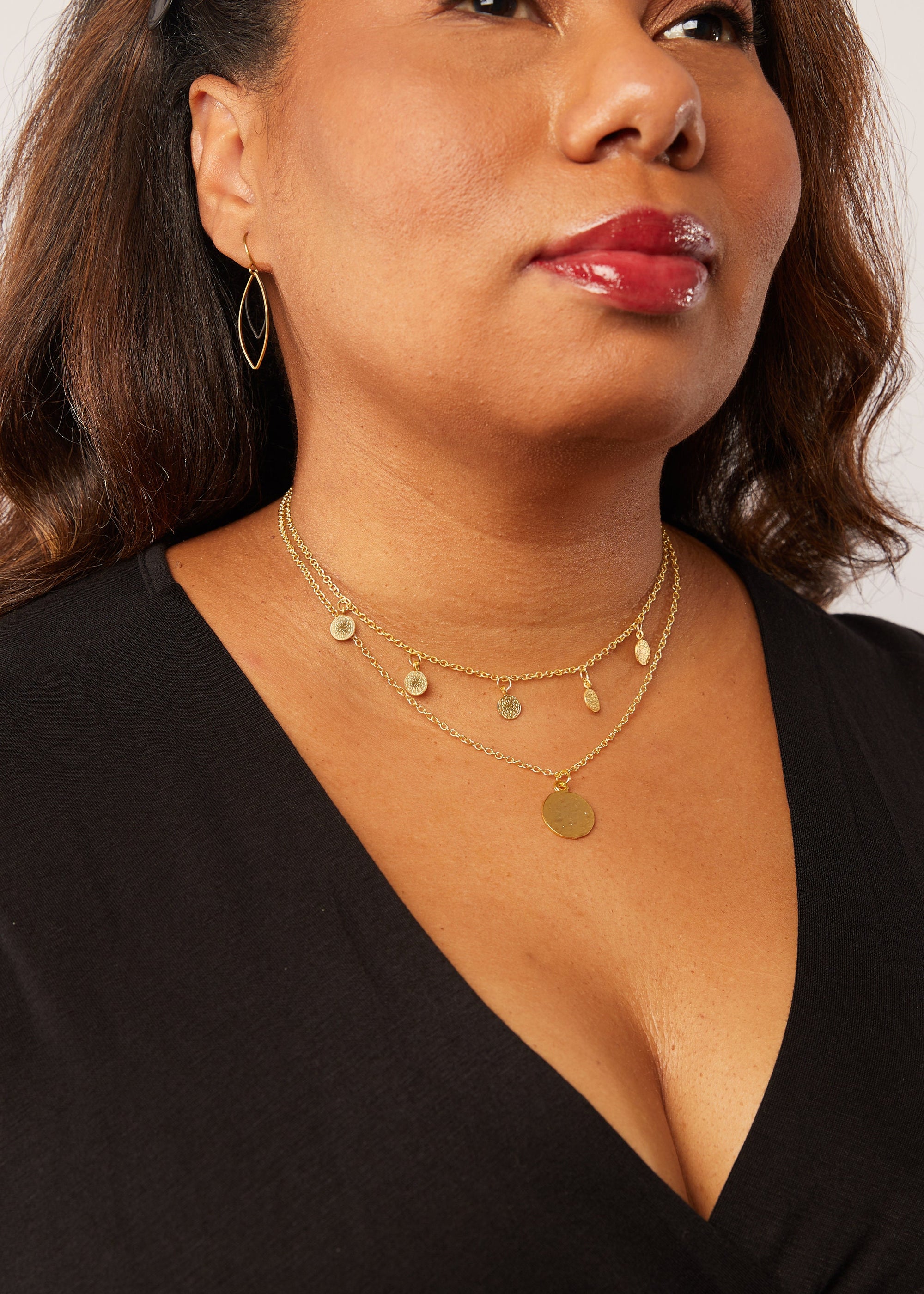 "L'Or" Gold Medallion Choker Necklace