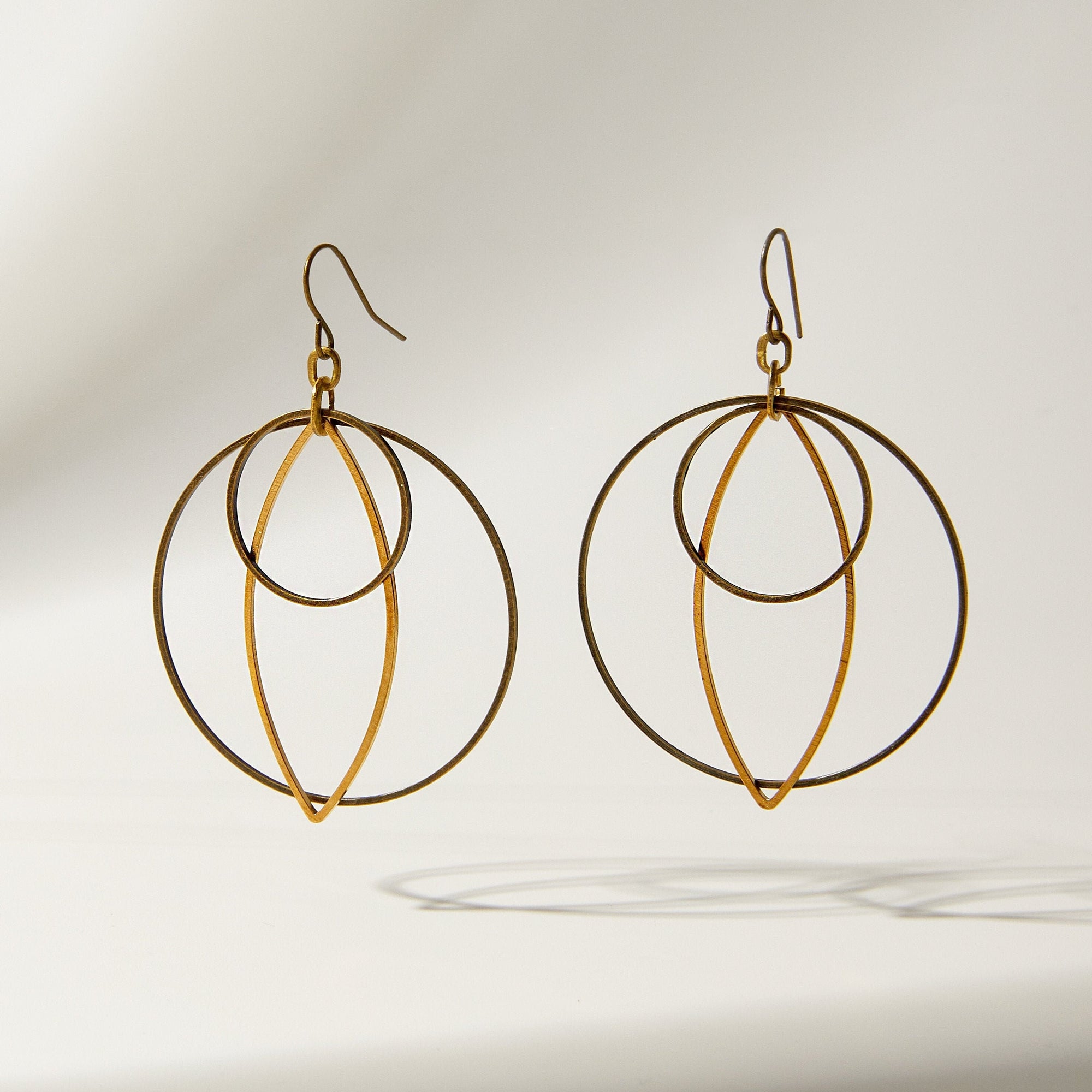 "Le Cercle" Geometric Hoop Earrings Women