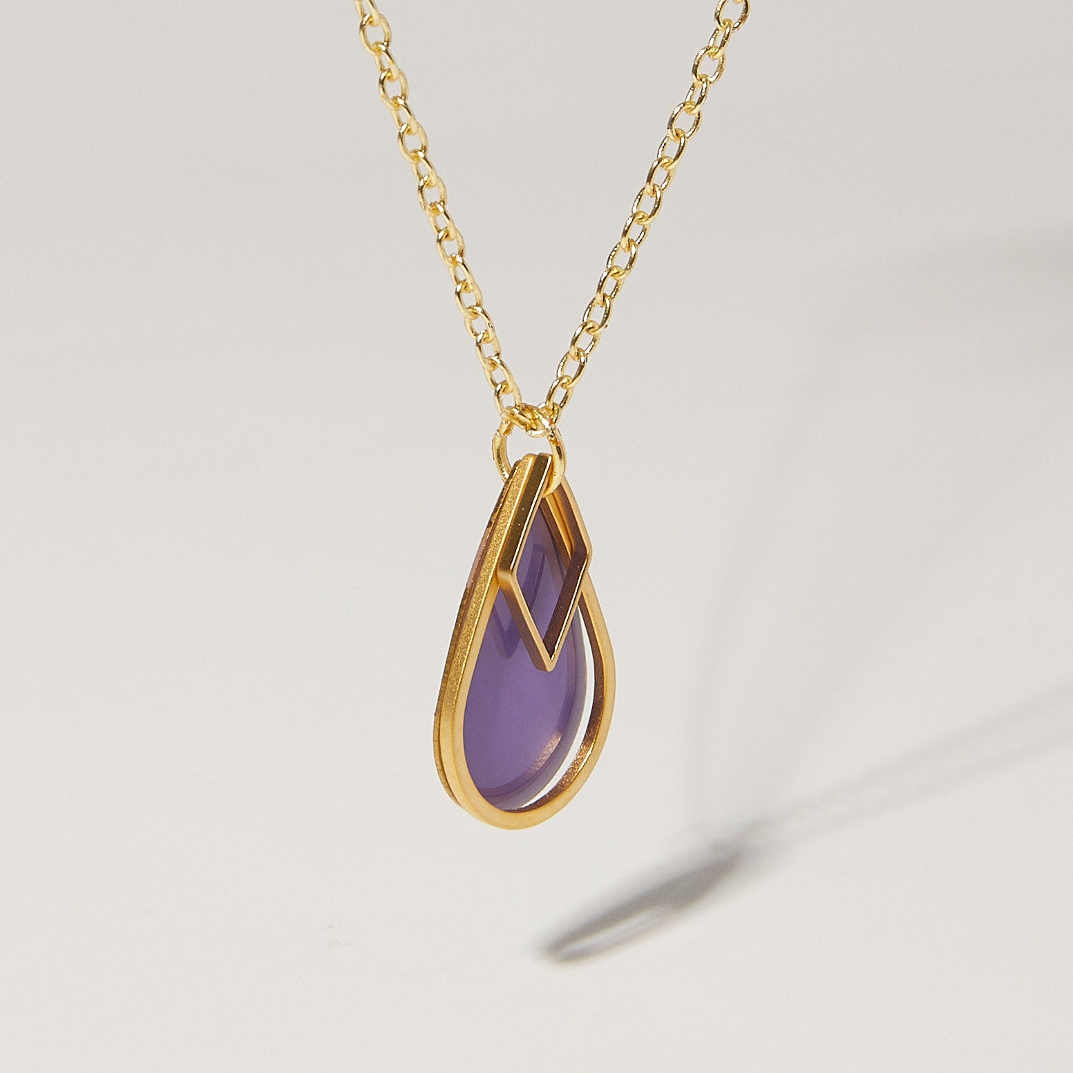 "Le Délice" Lavender Teardrop Pendant Necklace