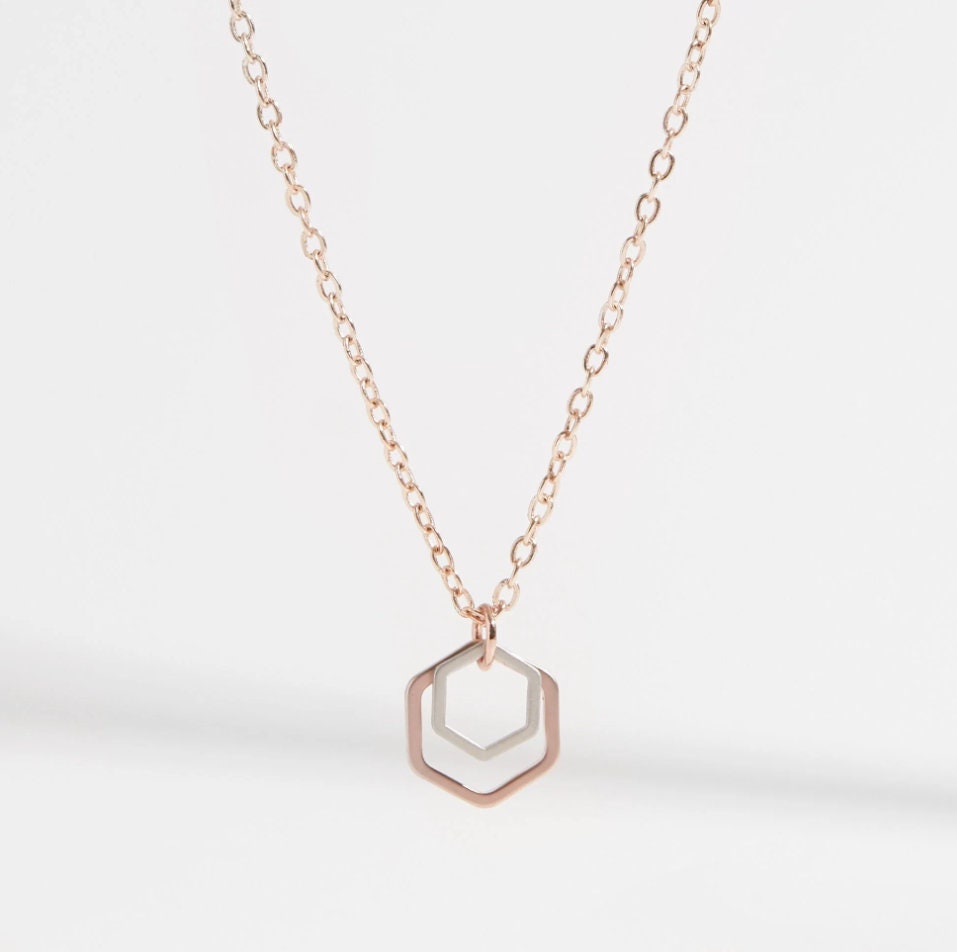 "Le Contour" Mini Hexagon Gold Necklace Bundle | Gift exchange